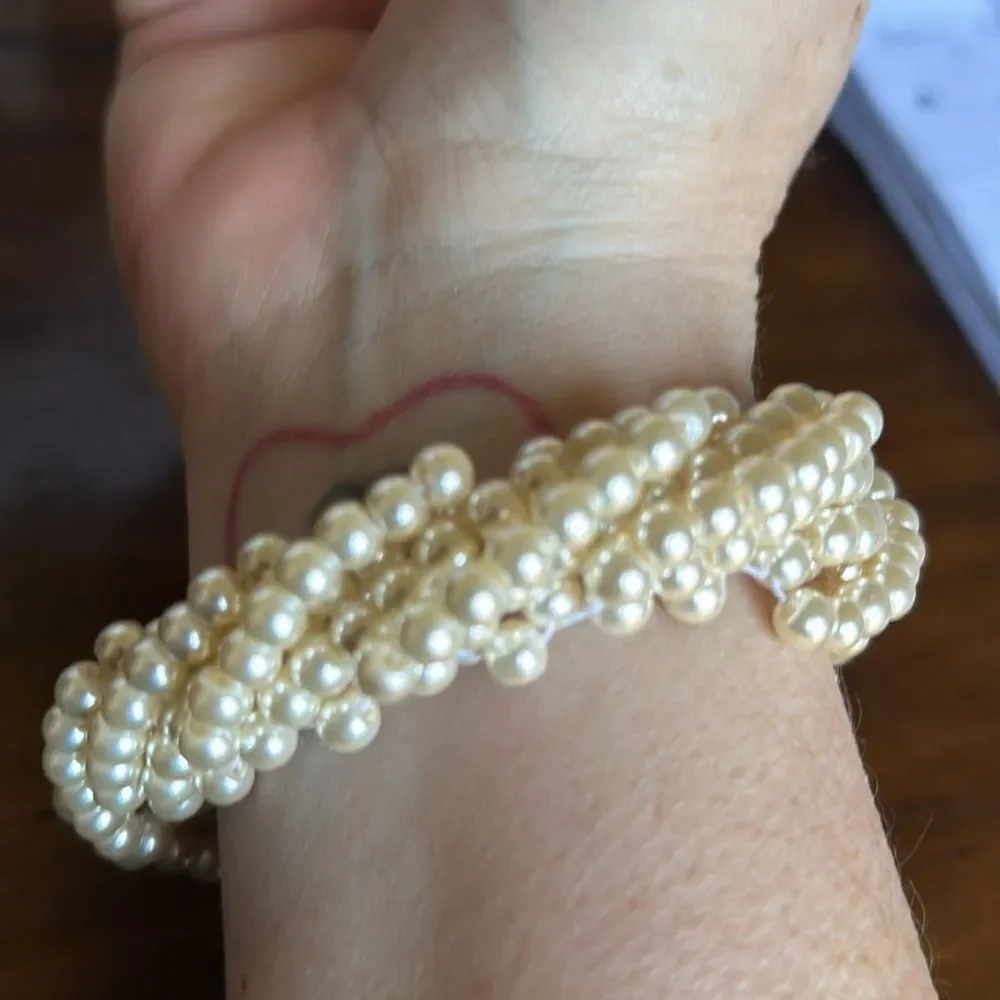 J Crew Bracelet Faux Pearl Beaded Stretch  Twisted Multistrand Gold Tone